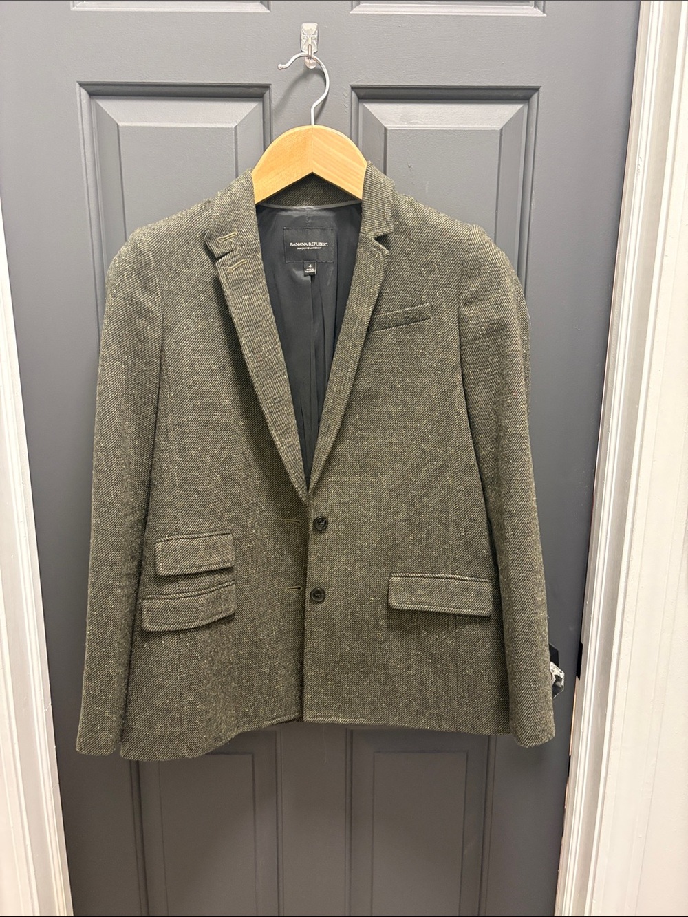 Banana Republic Women’s Green Tweed Sport Coat